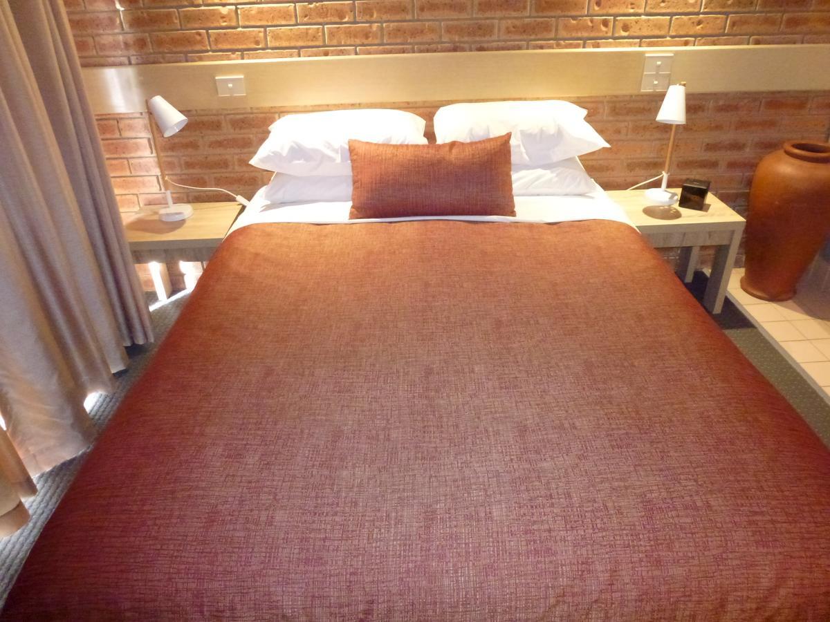 Colonial Motor Inn Bairnsdale Golden Chain Property Εξωτερικό φωτογραφία