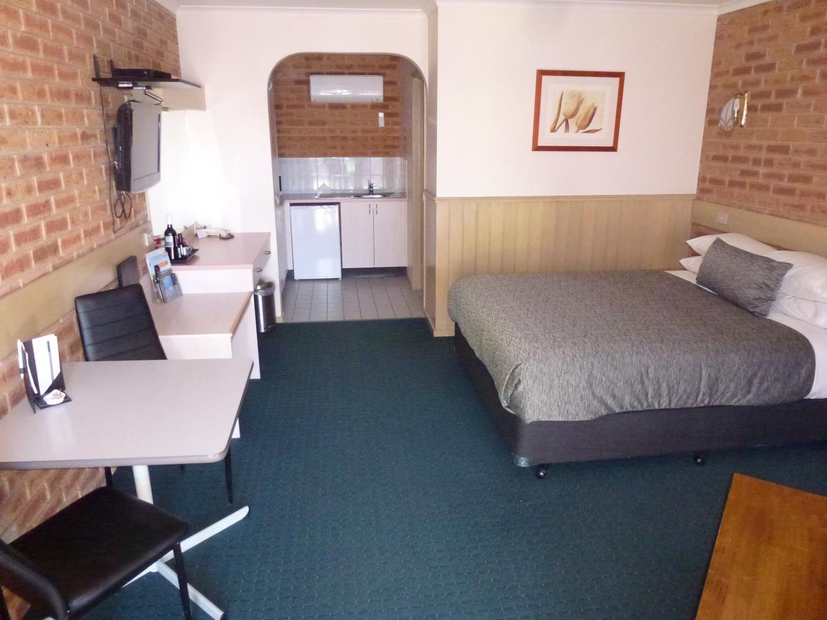 Colonial Motor Inn Bairnsdale Golden Chain Property Εξωτερικό φωτογραφία