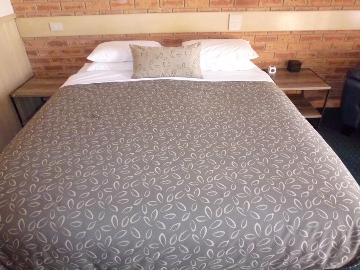 Colonial Motor Inn Bairnsdale Golden Chain Property Εξωτερικό φωτογραφία