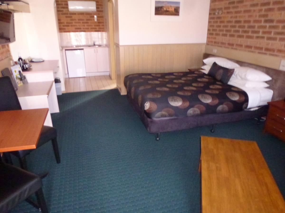 Colonial Motor Inn Bairnsdale Golden Chain Property Εξωτερικό φωτογραφία