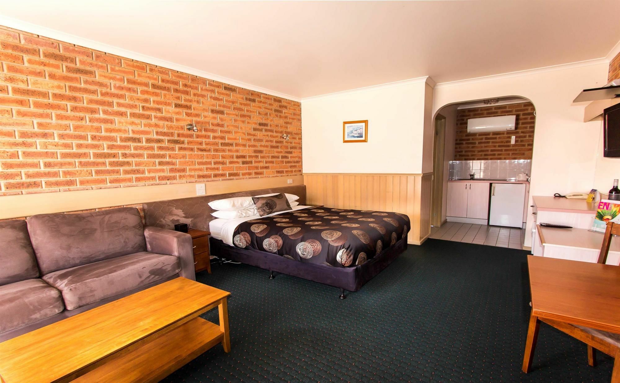 Colonial Motor Inn Bairnsdale Golden Chain Property Εξωτερικό φωτογραφία