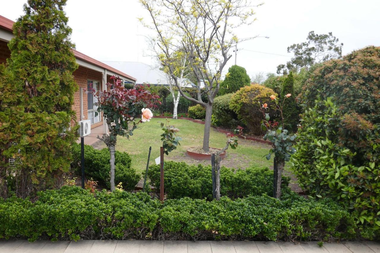 Colonial Motor Inn Bairnsdale Golden Chain Property Εξωτερικό φωτογραφία